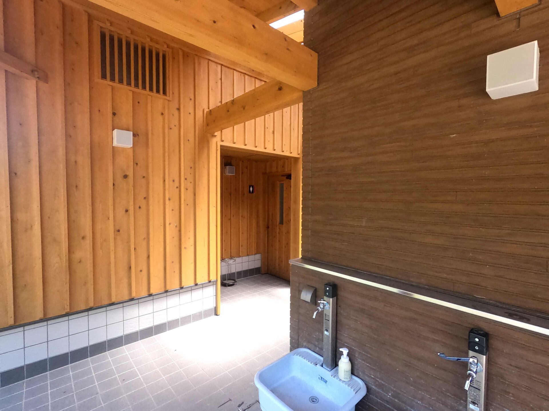 神津牧場のトイレ